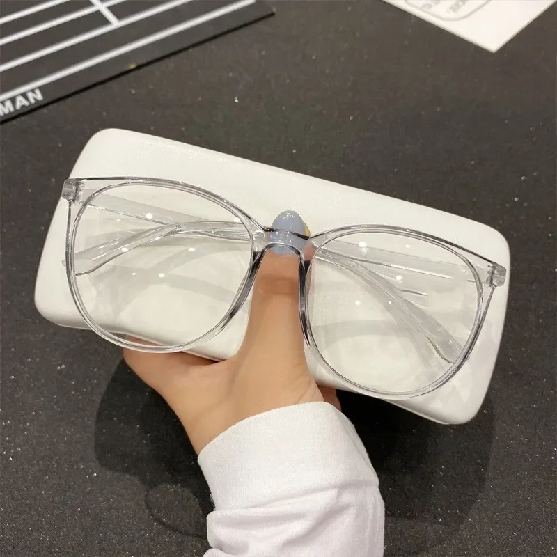 Vintage Round Myopia Glasses Unisex Luxury Design Anti-blue Ray Short-sighted Eyewear Unisex Women Men Minus Eyeglasses Diopter