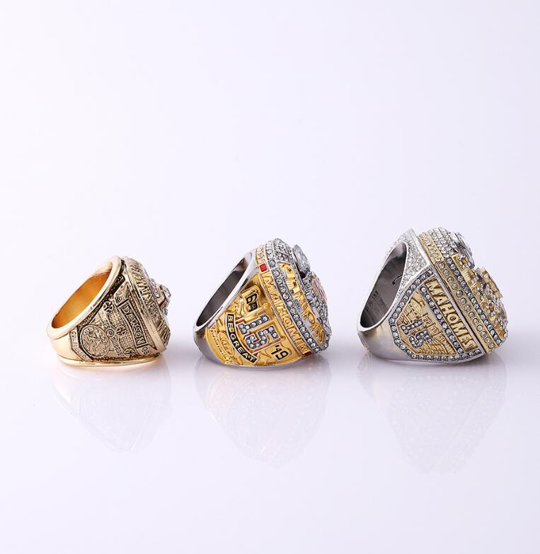 4pcs 2024 Super Bowl Football Team Champions Championship Ring With Wooden Display box Souvenir Men Fan Gift R250425 TRJ7