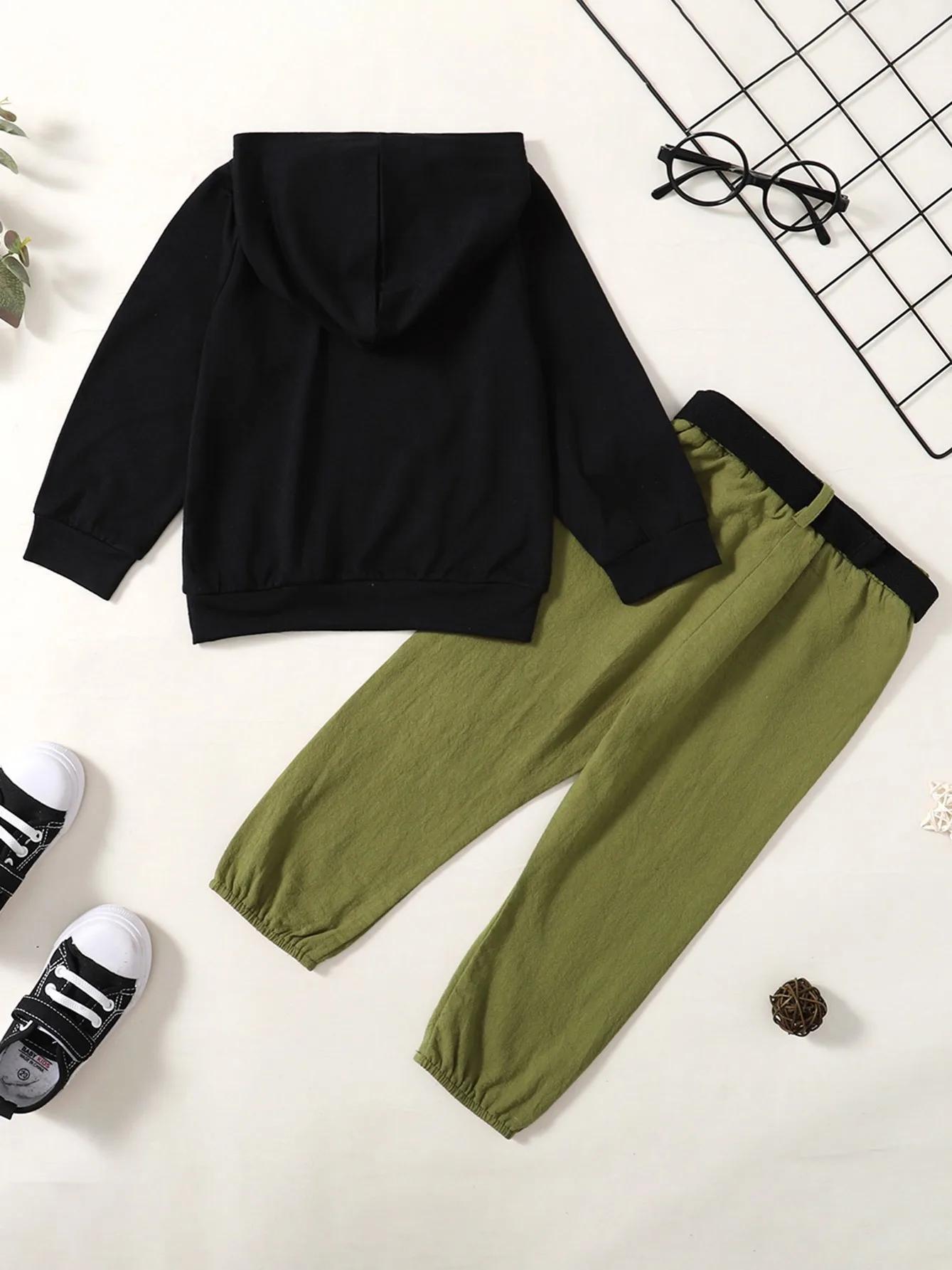 1-6 Years Old Kid new Boy Sport Style Clothing Child Boy Holiday Outfits Set 2025 Black Long Sleeved Hoodie+Green Pants 2pcs Set