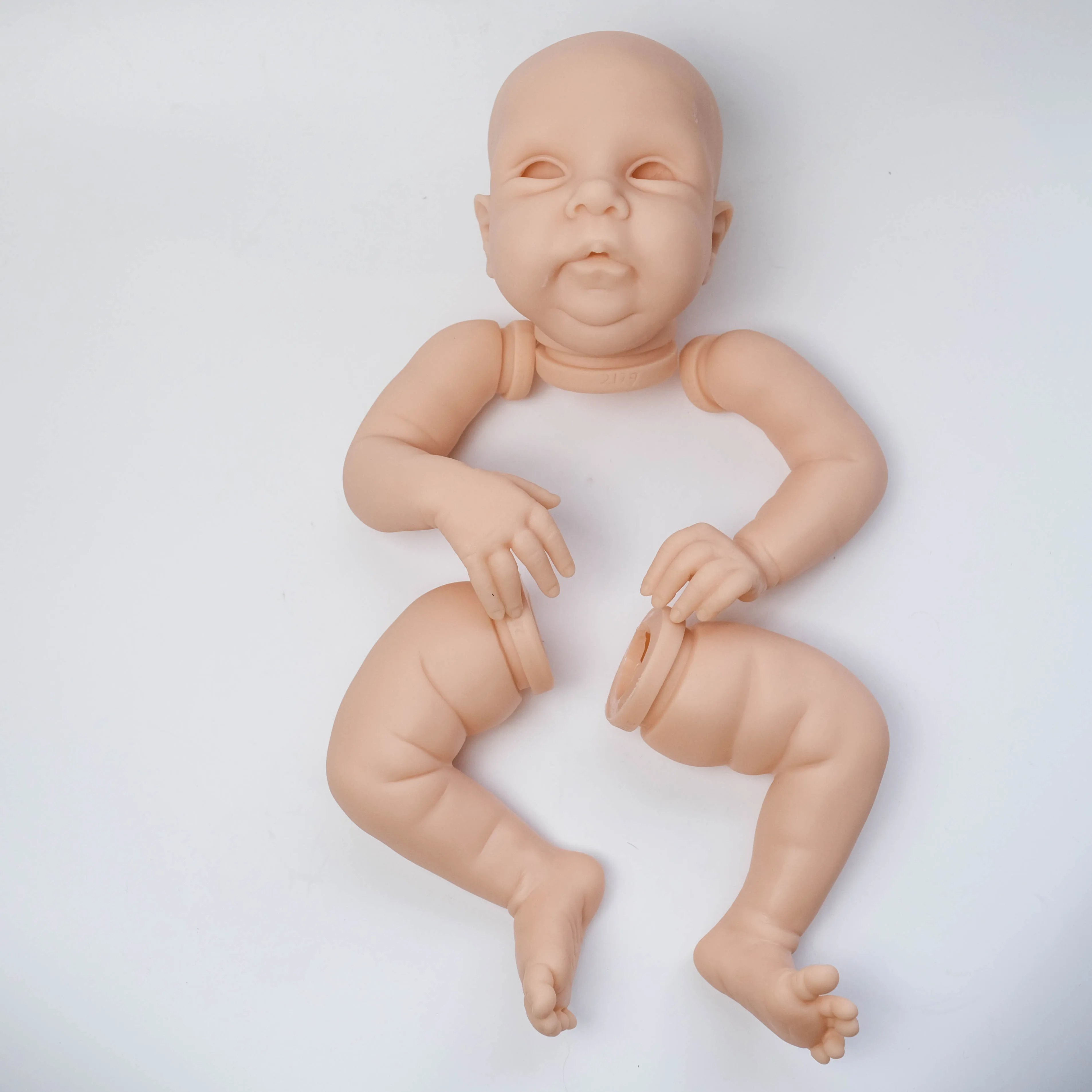 20inch Unfinished Miley Reborn Doll Kit Doll Unpainted Parts with Body and Eyes Soft Touch Fresh Color