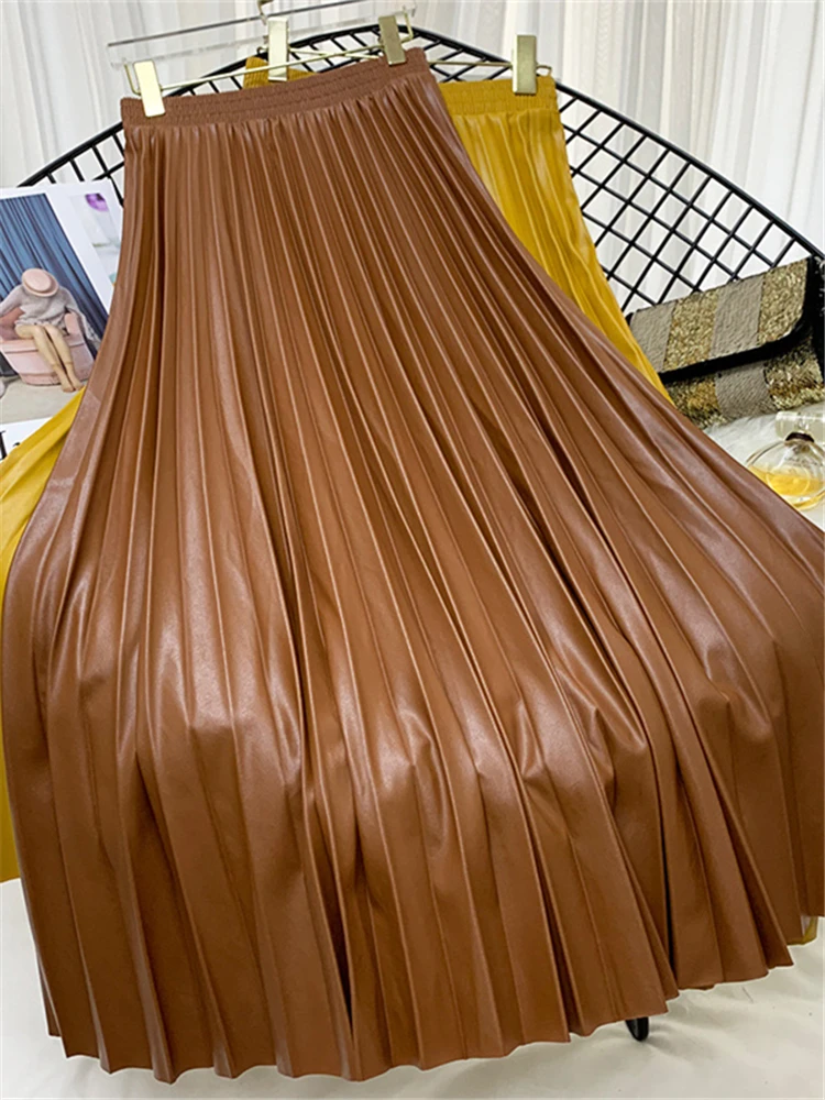 Seoulish new Women Autumn Winter PU Leather Pleated Skirts 2025 Elastic High Waist Fashionable All-match Midi Skirt Female 2022 New