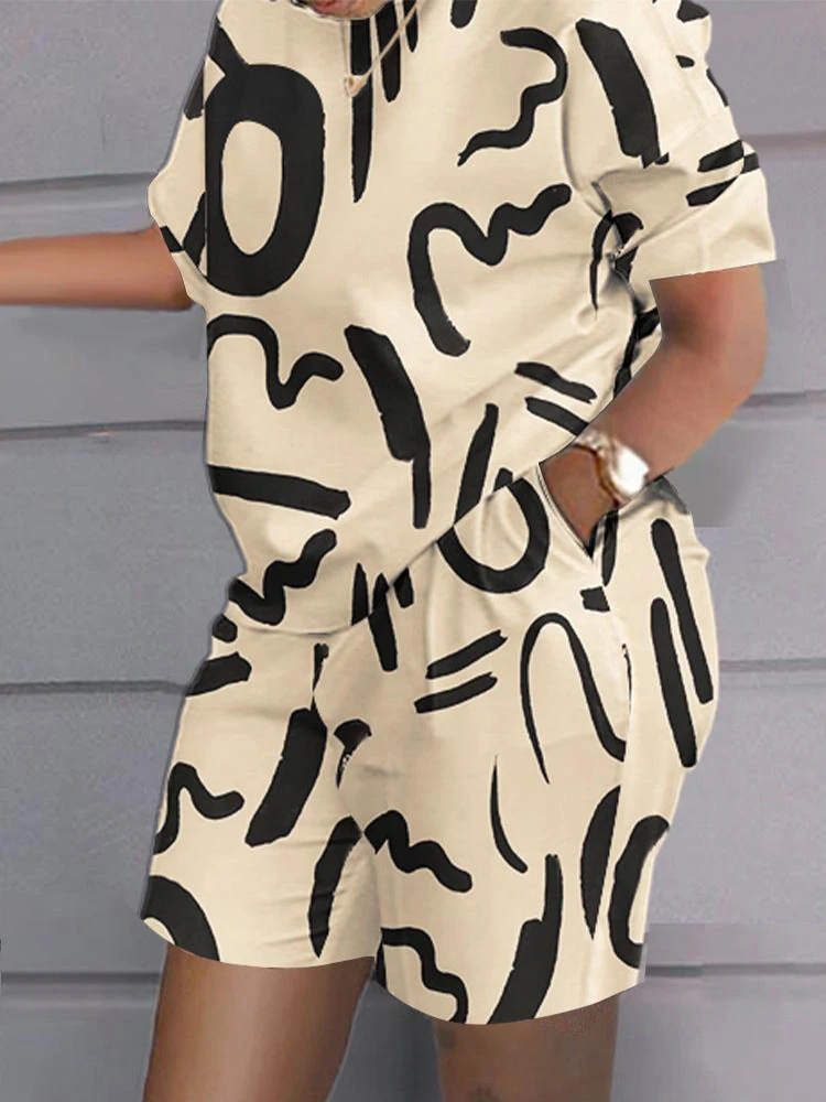 Plus Size Faith Geometric Print Casual Top & 2025 new Shorts Set