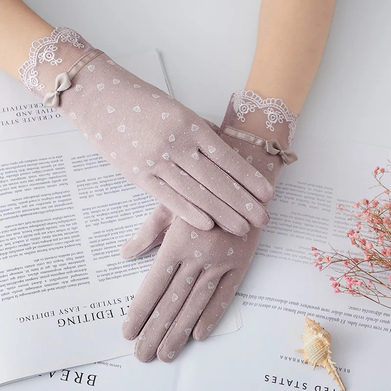 New Lady Floral Lace Gloves Women Summer Ultra-thin UV-proof 2025 Driving Gloves new Sexy Short Wedding Party Bride Gloves Sunscreen Gift