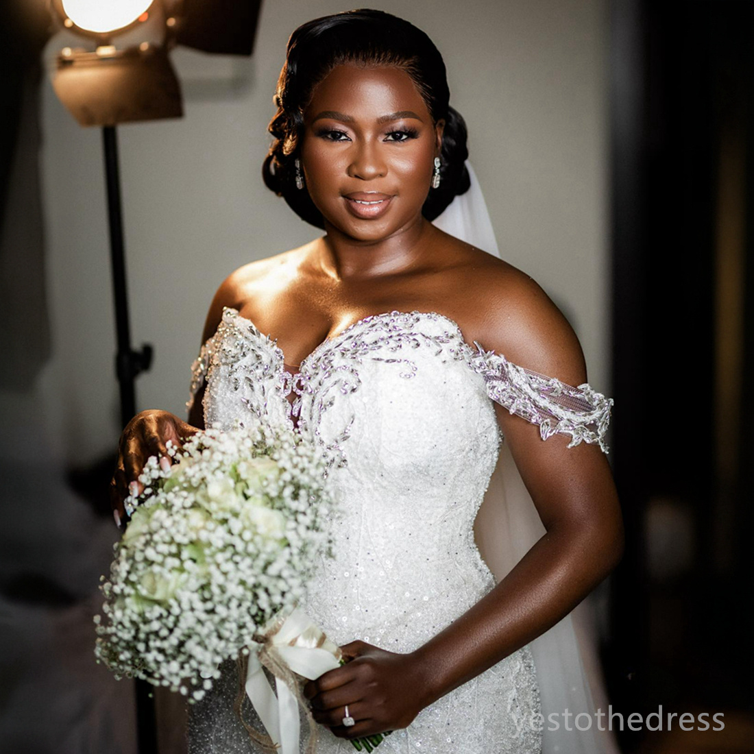 R&W 2024 Mermaid Plus Size Dresses Bridal Gowns Off Shoulder Appliqued Beaded Lace Tiered Tulle Wedding Gown for African Black Women Bride Girls D213