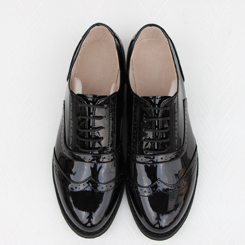 Genuine Leather Women Shoes Brogues Lace up Flat Heels Round Toe Patent Leather Black Oxfords Women Casual Shoes Big Size 45