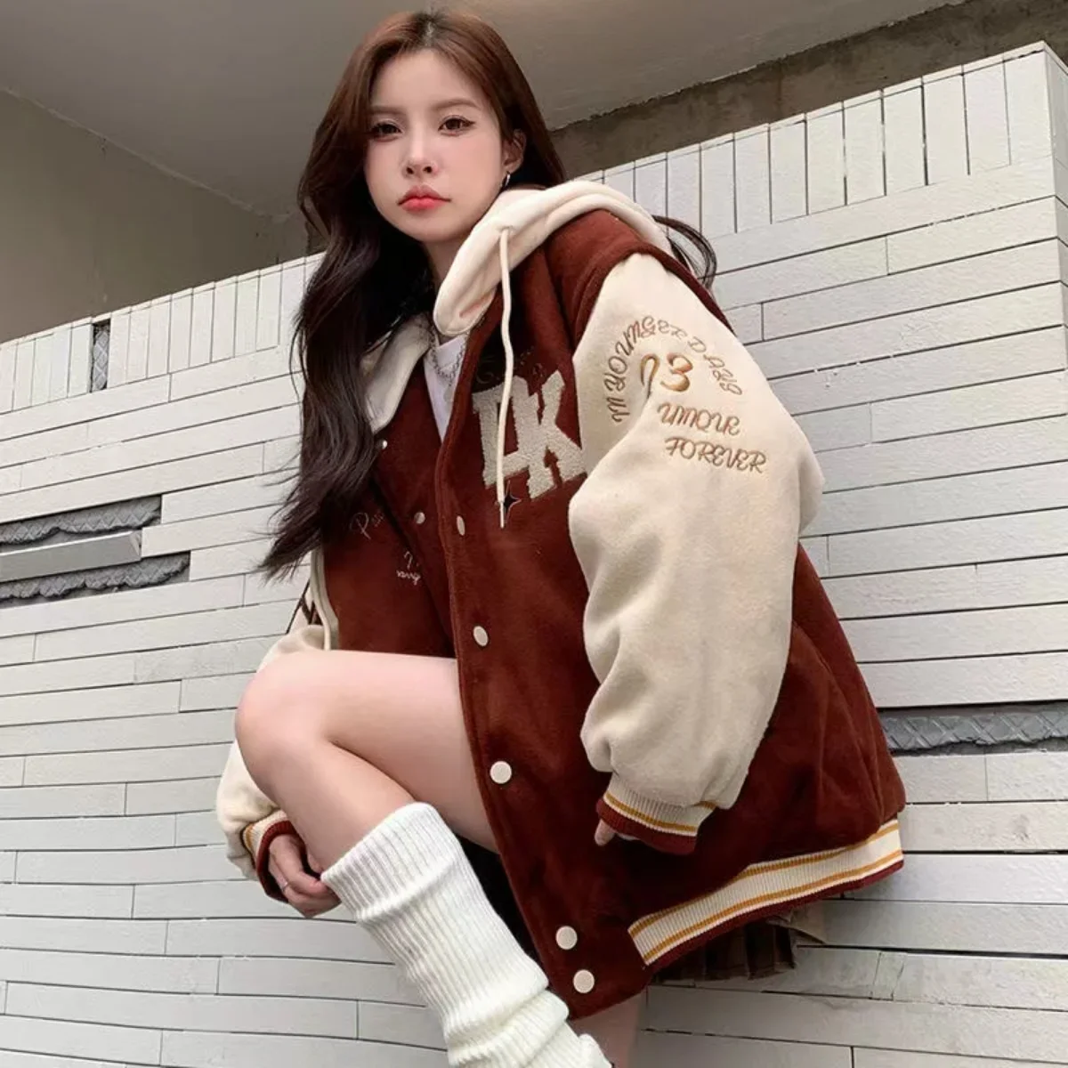 Embroidered Hooded Baseball 2025 Uniform Women's Winter 2023 new New Student Couple American Retro Plus Veet Casual Hooded Jacket Top
