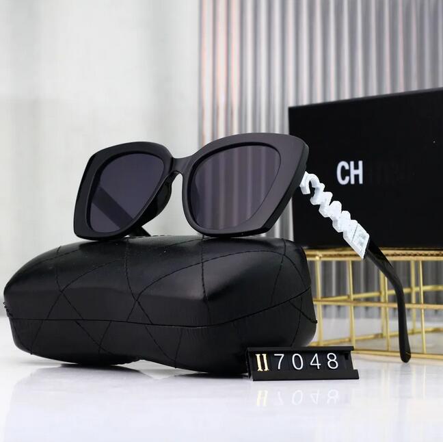 Designer Sunglasses For Men Women Sunglasses Luxury Polarized Pilot Oversized Fashion Classic Women Sunglass UV400 Eyewear PC Frame Polaroid Lens 7048