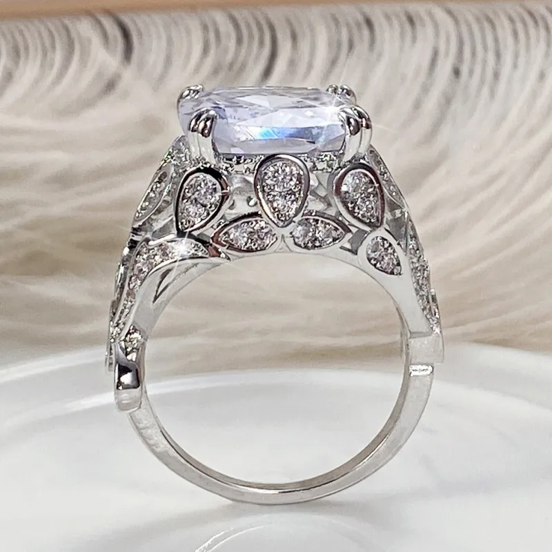 Huitan Creative Hollow Design Gorgeous Cubic Zirconia Rings for Women 2025 new Rose Gold Color/Sier Color Wedding Party Trendy Jewelry
