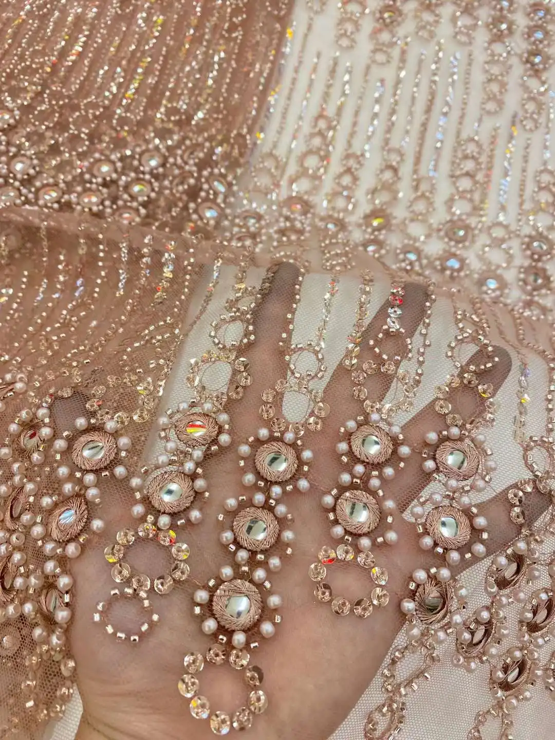 Luxurious African Sequins Lace Fabric High Quality 2023 Heavy Beads Embroidery French Tulle Lace Nigerian Wedding Dress