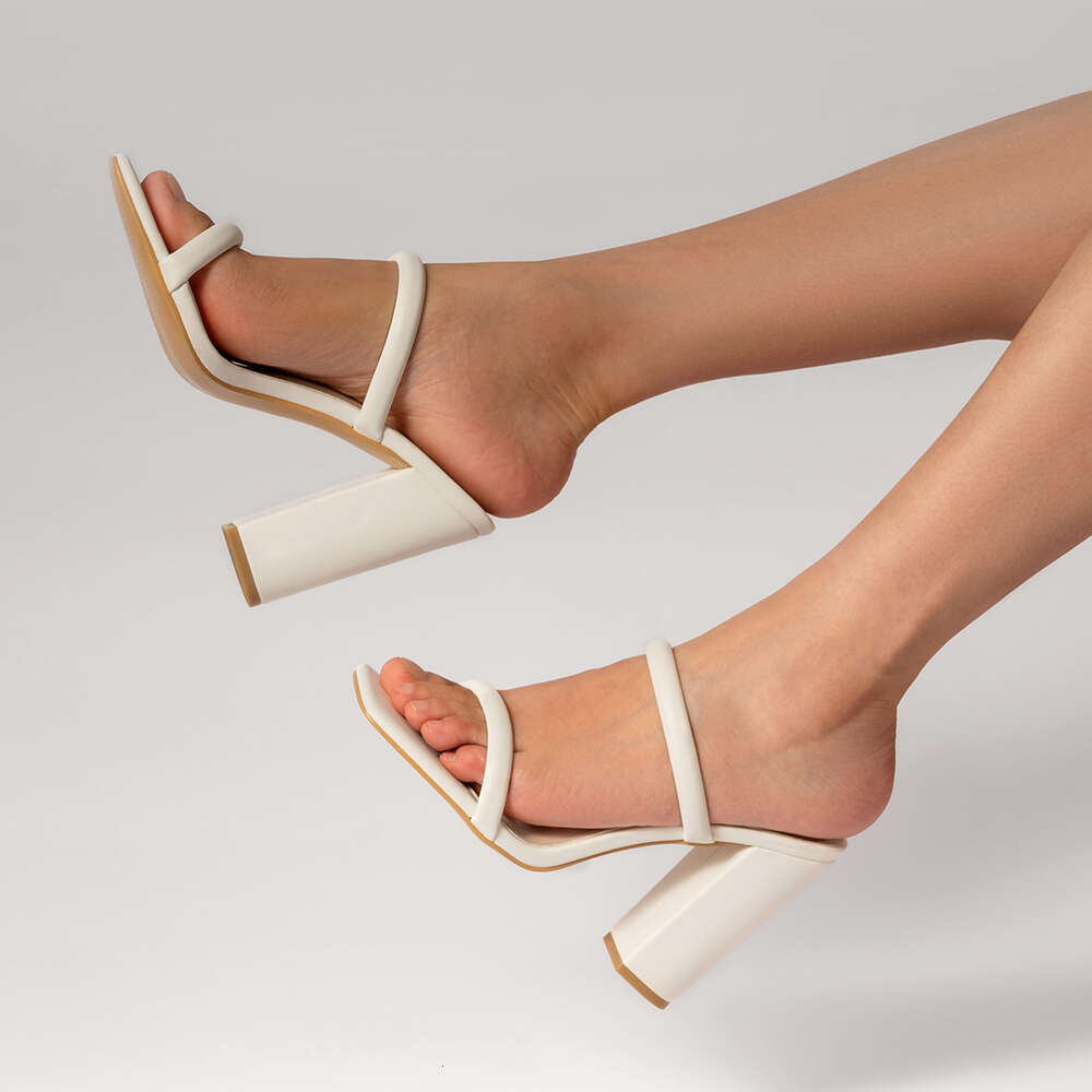 2024 New Oversized High Heels with Exposed Toes, White Temperament, Fairy One or Two Stripes, Wearing Sandals and Slippers for Women's Shoes ddmy