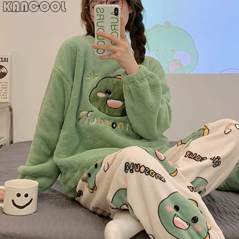 2pcs Women's Pamas Set Winter Warm Flannel Long-Sleeved Trousers Thick Coral 2025 new Veet Pyjamas Femmes Soft Home Wear For Women