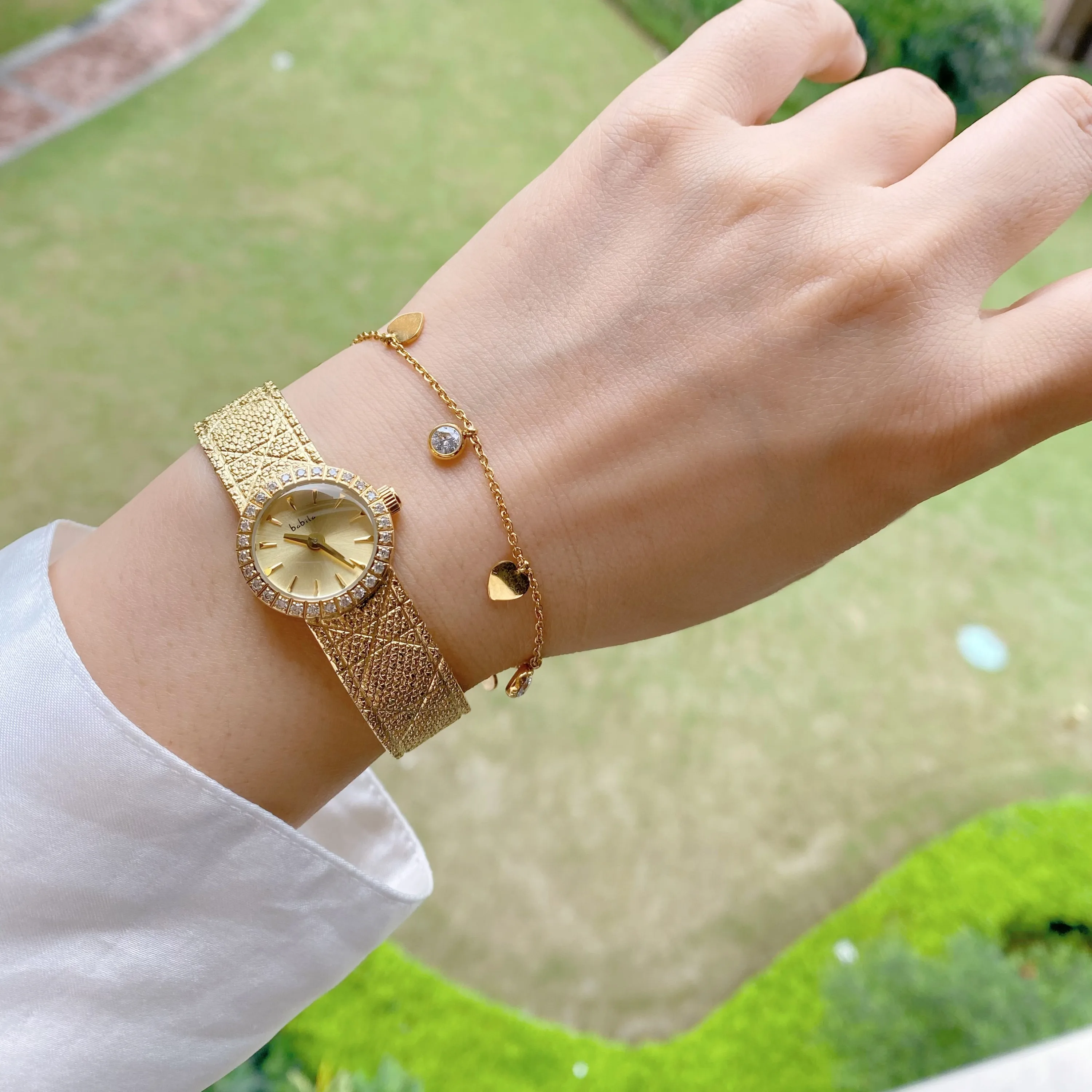 Vintage 2023 Women's Watch Diamond Retro Luxury Elegant Gifts Brass Band 24K Gold Plated High Quality Quartz