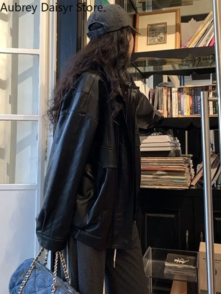 Oversize 2025 Black Leather Jacket Women Casual High Street Moto Biker Zipper Jacket Female New Outerwear new Faux Leather Coat Winter