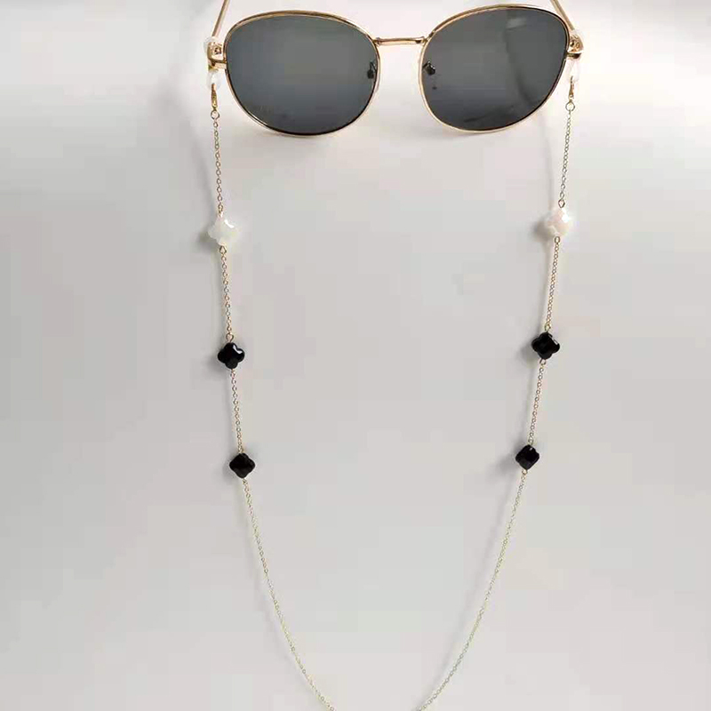 Eyeglasses Chain Bead Crystal Four Leaf Charm Eyewear Holder Strap Sunglasses Retainer Women Neck Mask Hanging Rope