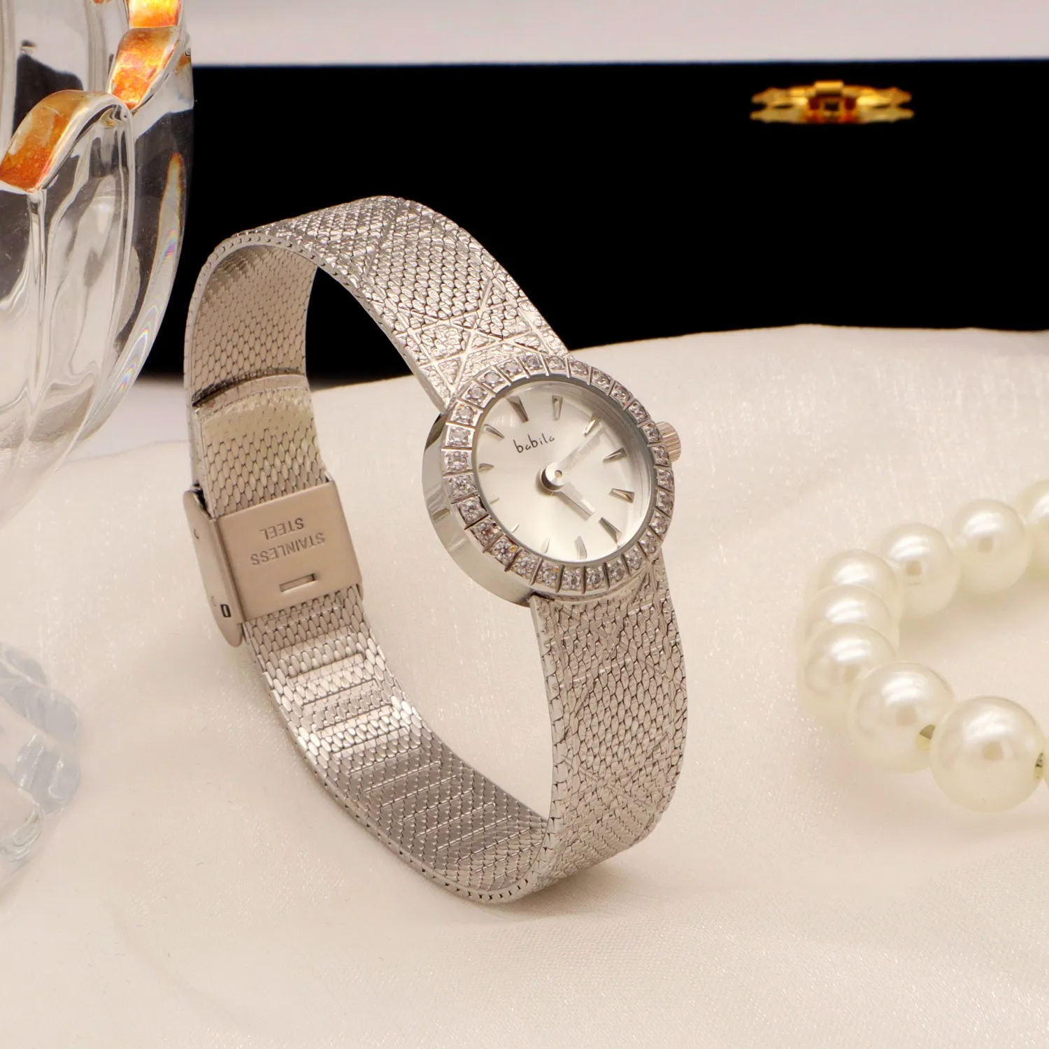 Vintage 2023 Women's Watch Diamond Retro Luxury Elegant Gifts Brass Band 24K Gold Plated High Quality Quartz