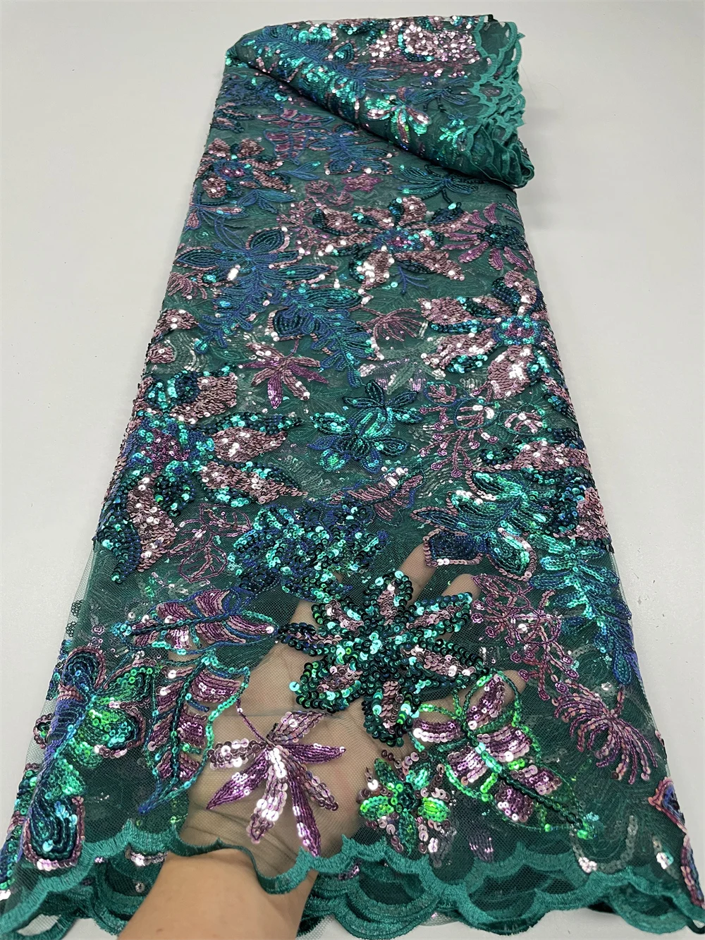 Luxury African Sequins Beaded Lace Fabric 2023 High Quality Lace 5 Yards French Lace Fabric Nigerian Lace Fabrics Party QF131