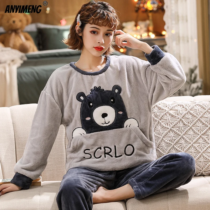 New Winter Flannel Pamas for Young Girls High Quality Veet Round Neck new with Pocket Pama 2025 for Women Casual Woman Clothing