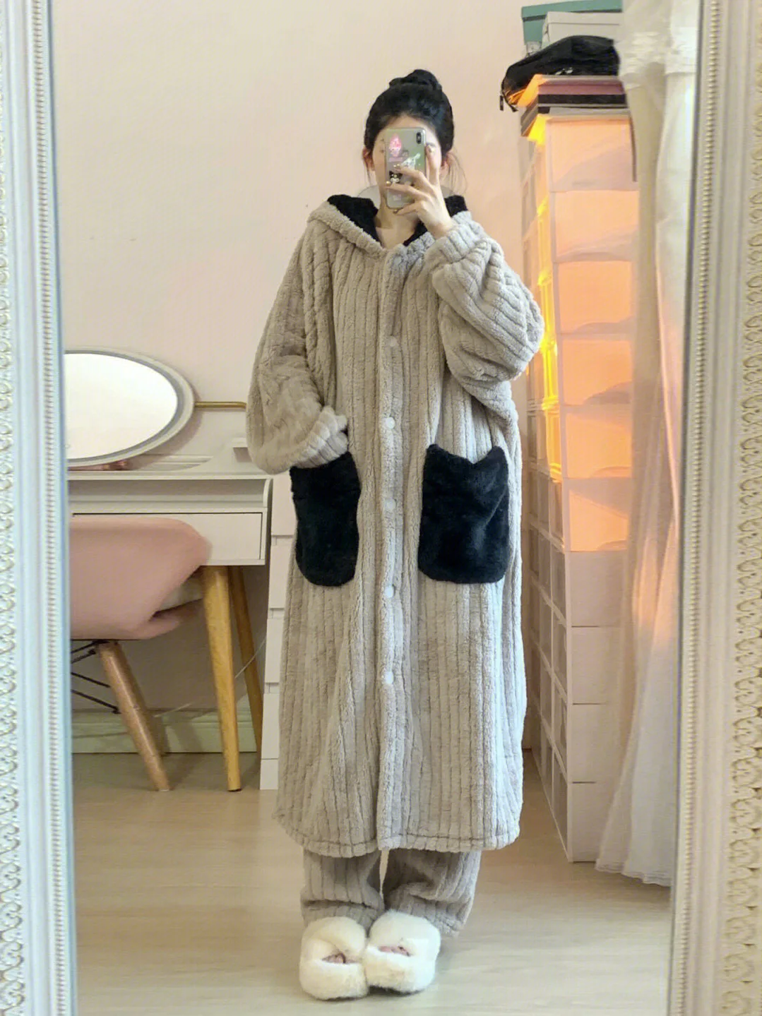 Women Winter new Plus Size Flannel Robe Extra Long Hooded Warm Bathrobe Thick 2025 Coral Fleece Bath Robe Female Dressing Gown Robes