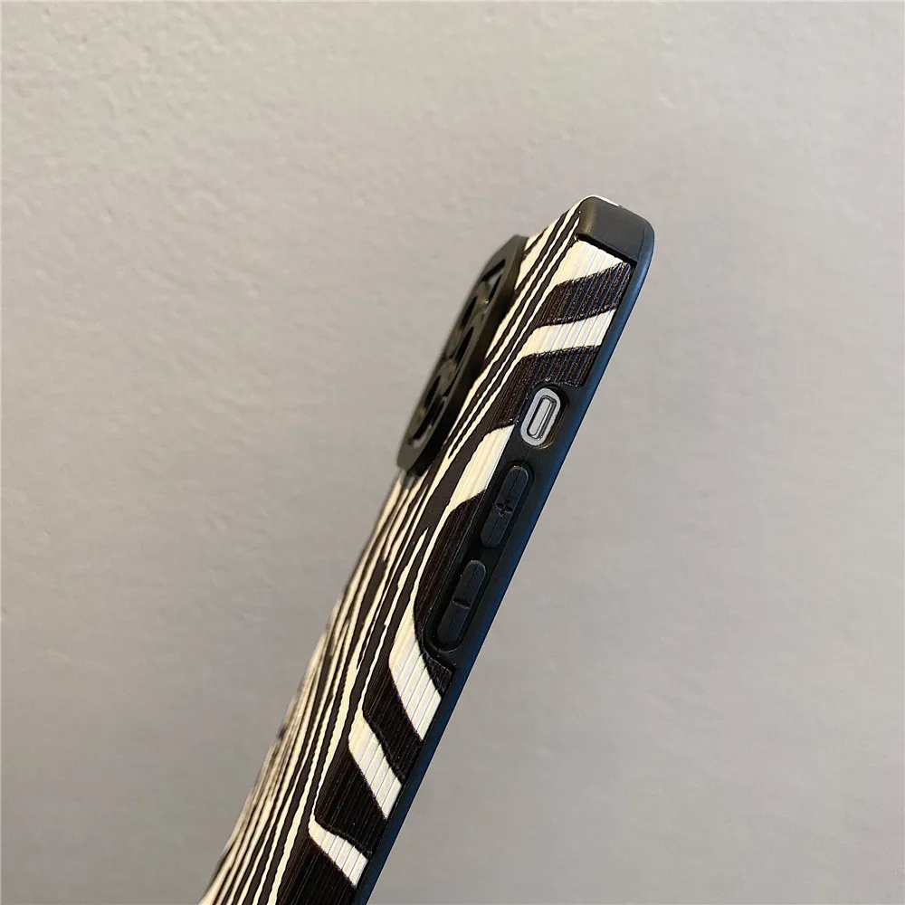 Lov Zebra Stripe Pattern Phone Case For iPhone15 14 13 12 11 Pro Max XR XS Max 7 8 2025 14 Plus new Soft Shockproof Back Cover