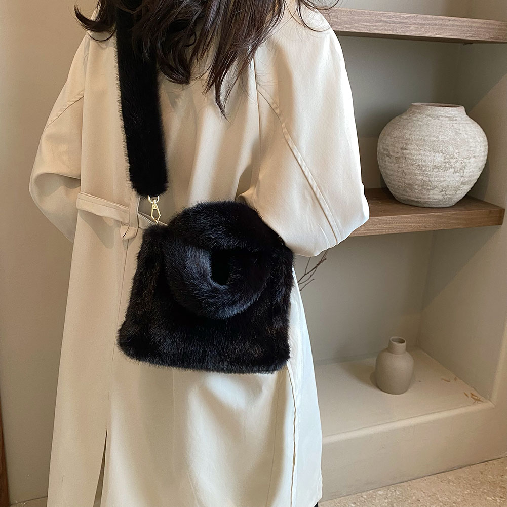Fluffy Plush Tote Bag for Women Soft Plush Handbag Furry Top Handle Bag Female Autumn Winter Shoulder Crossbody Bag Lady Daily