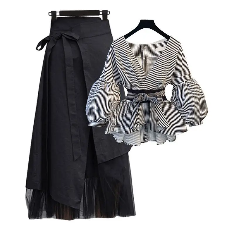 Large Size Women's Clothing 2025 2023 New Korean Spring Summer Long Sleeved new T-shirt + Temperament High Waist Skirt Two-piece Set
