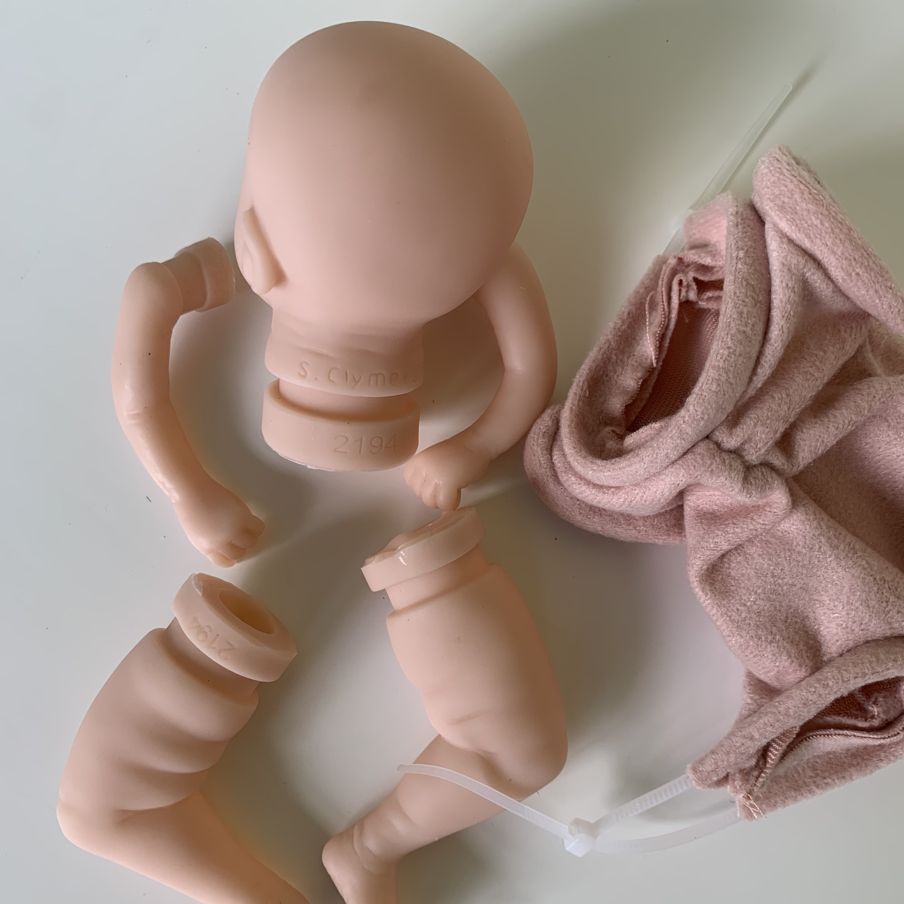 NPK 8inch Reborn Doll Kit Mia Mini Handy Doll Fresh Color Unfinished Doll Parts with Body