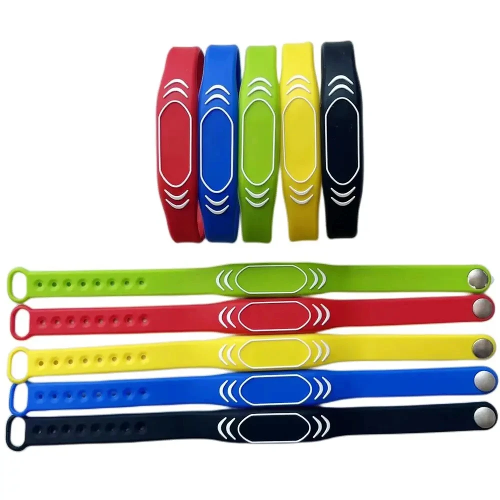1PCS 13.56Mhz 1K S50 RFID Waterproof Wristband NFC Bracelet Chinese Magic Card Back Door Adjustable Silicone