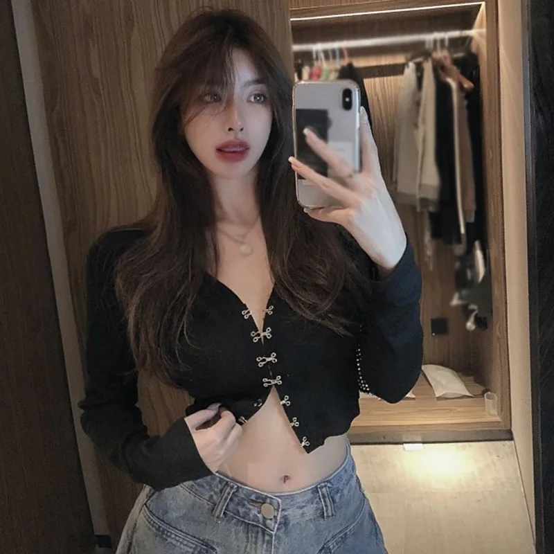 Sexy Navel T-shirt Women's V Neck SlimExposed Single Breasted Long Sleeved Tops Elegant shirts female long sleeve Top