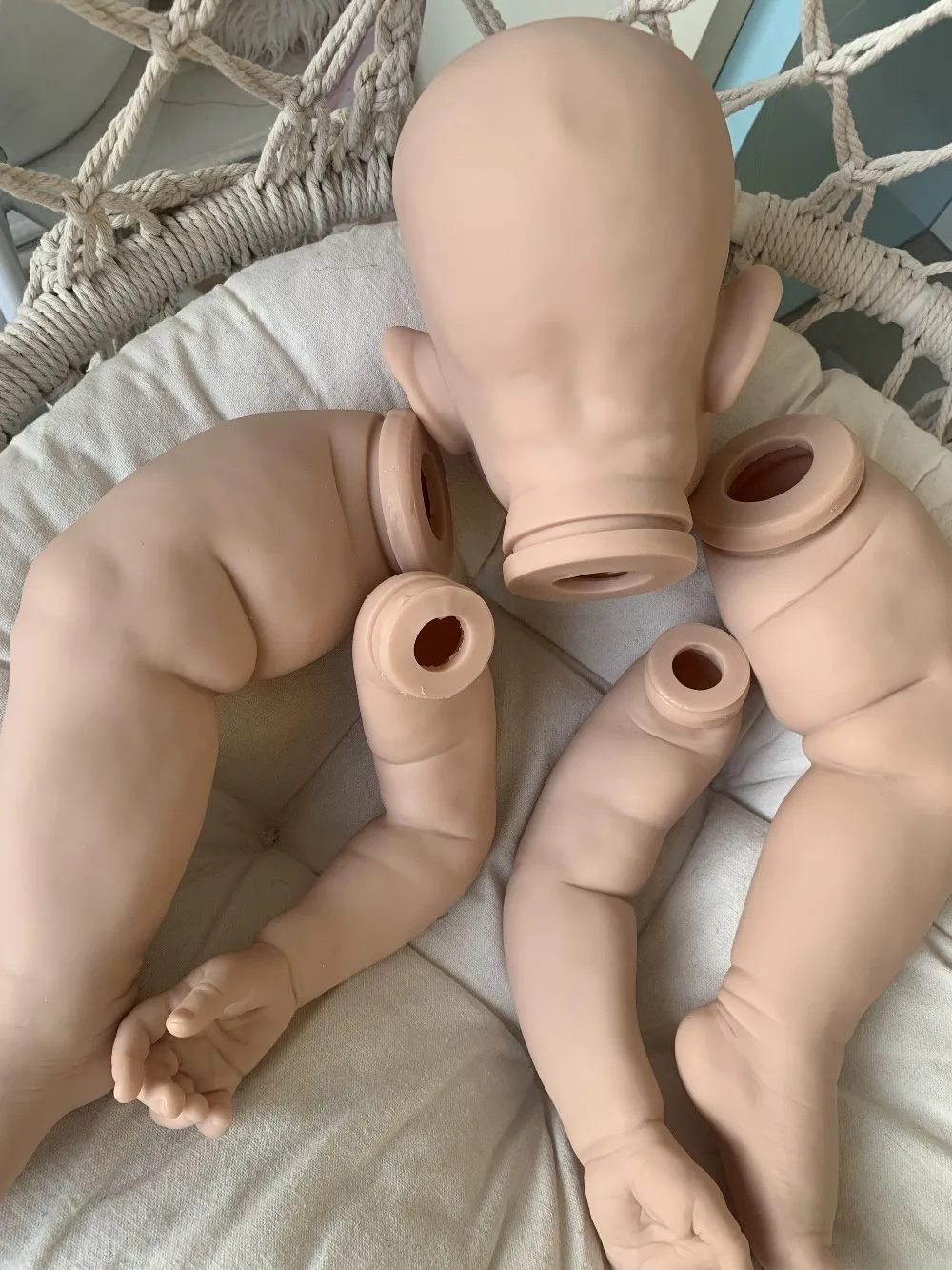 20/28Inch Reborn Doll Kit Huge Baby Kit Reborn Liam Soft Touch Fresh Color Unpainted Unfinished Doll Blank Parts Drop Shipping