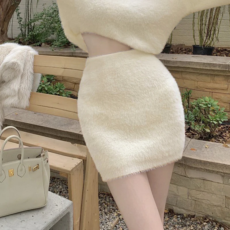 Autumn Spring Women Mini Furry Skirt Faldas Mujer new Moda Slim Sexy High Waist Wrap Hip 2025 Black Bottom Wild Woolen Elegant Korean