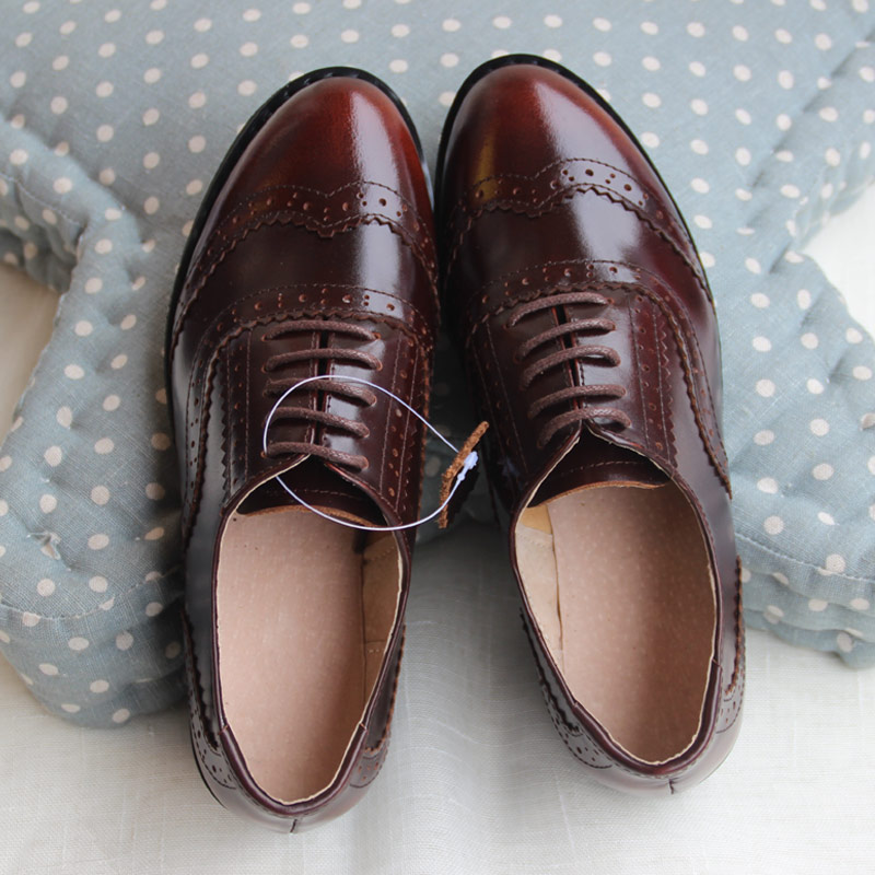 Genuine Leather Women Shoes Brogues Lace up Flat Heels Round Toe Patent Leather Black Oxfords Women Casual Shoes Big Size 45