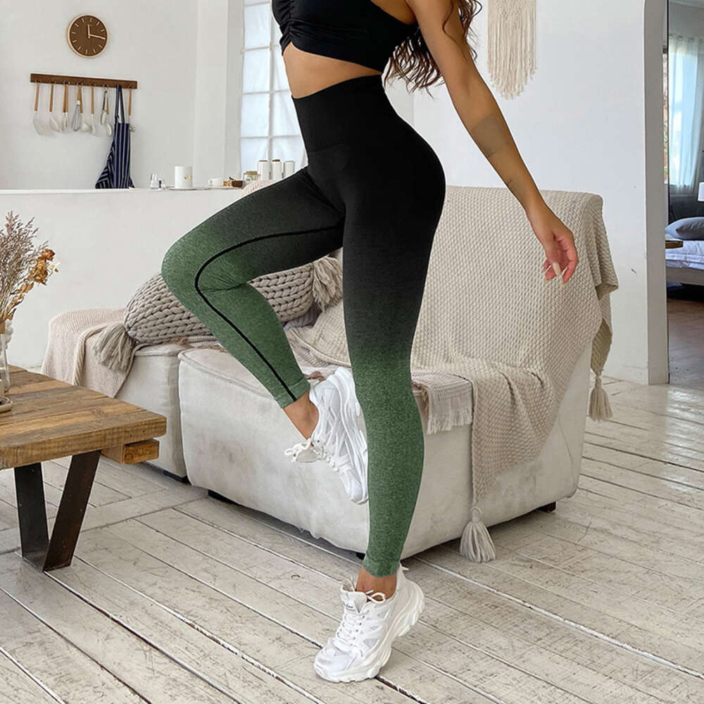 European Seamless Knitted Hang Dye Yoga Pants, Women's Gradient High Waisted Sports Leggings, Running and Fiess Pants
