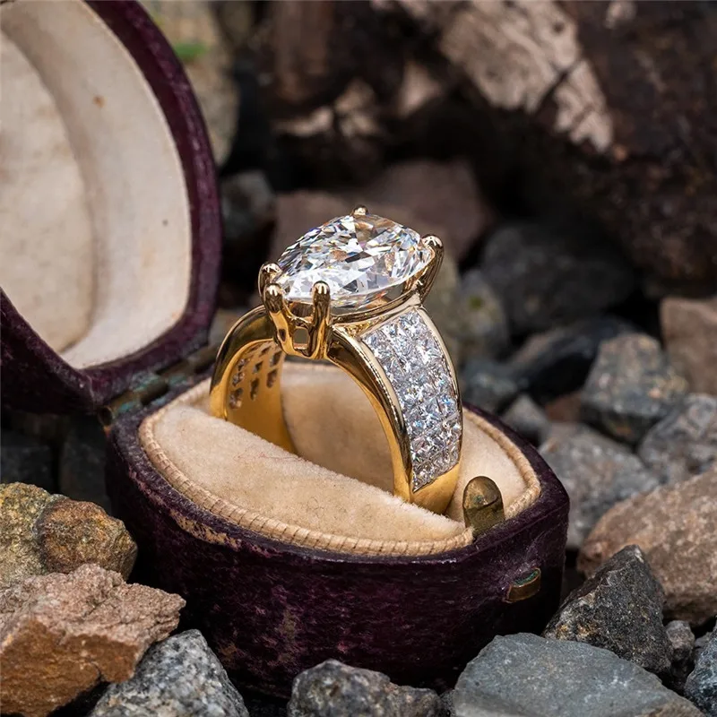 Huitan Classic Bridal Wedding Rings Inlaid Big Drop Shaped Cubic Zirconia Bling Bling Anniversary Love Gift Eternity Rings Women