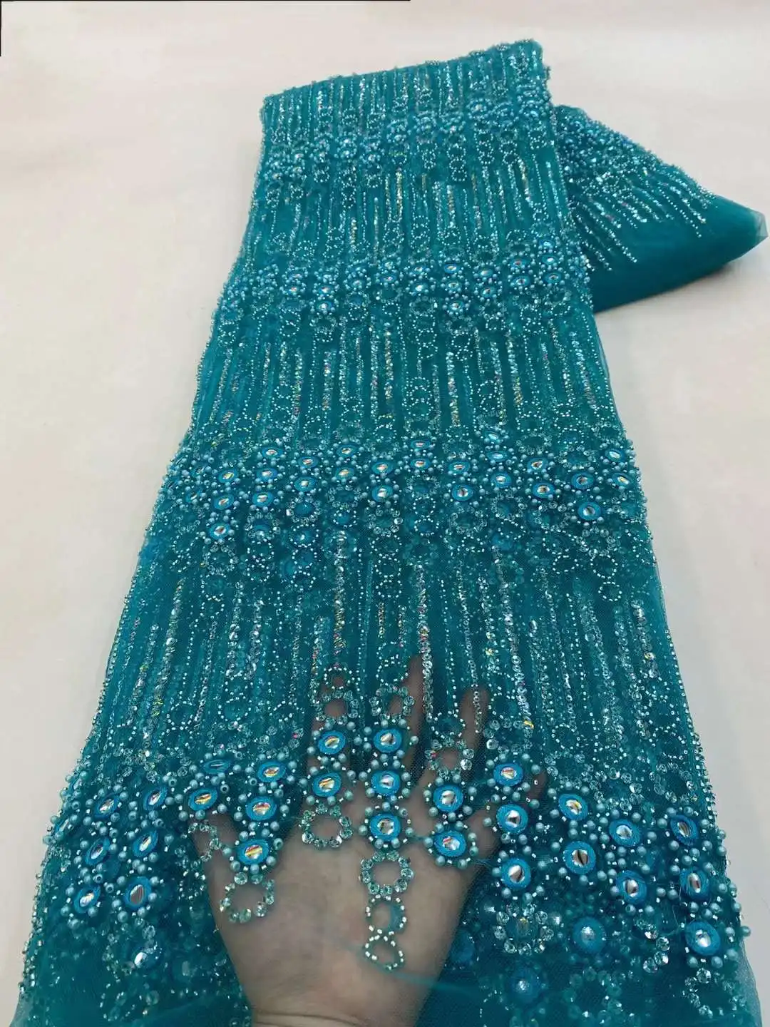 Luxurious African Sequins Lace Fabric High Quality 2023 Heavy Beads Embroidery French Tulle Lace Nigerian Wedding Dress