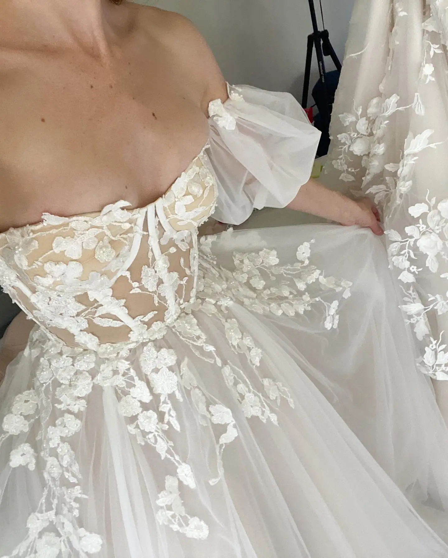 Short Puff Sleeves 3D lace new Wedding Dresses Champagne Liner Tulle Appliques Formal Bridal Gowns 2025 Womens 2023