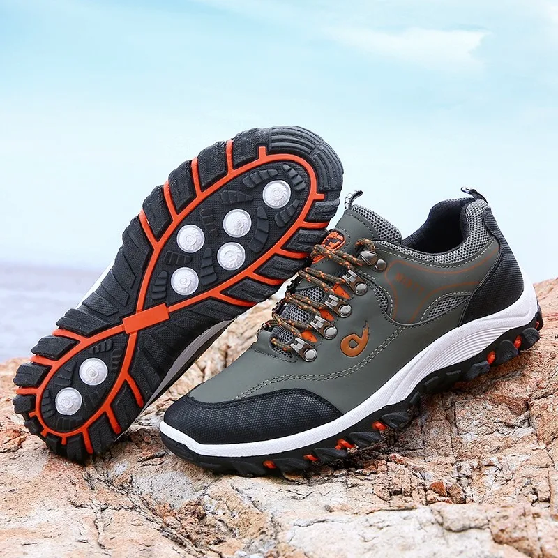 Men's Fashion Outdoors Sneakers Waterproof Platform Men Desert Comfortable Casual Shoes Atos Hombre Big NEW Hot New Size 39-48