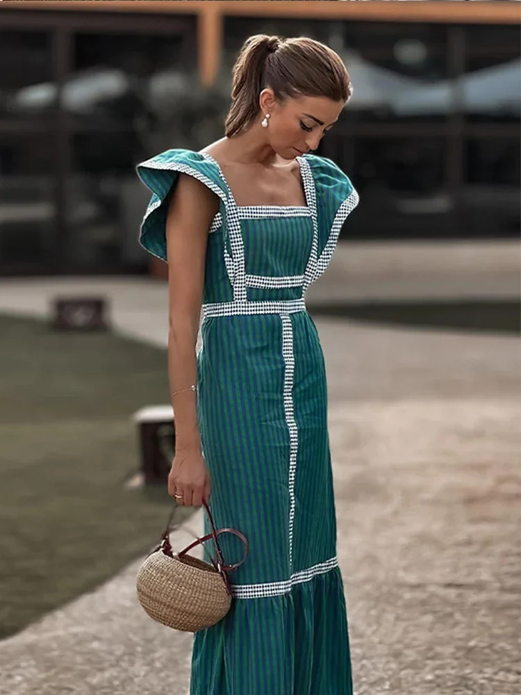 Vintage Plaid Flying Sleeve Shoulder Midi Dress Elegant Spliced Square Collar High Waist Vestidos Spring High Street Female Robe 240319