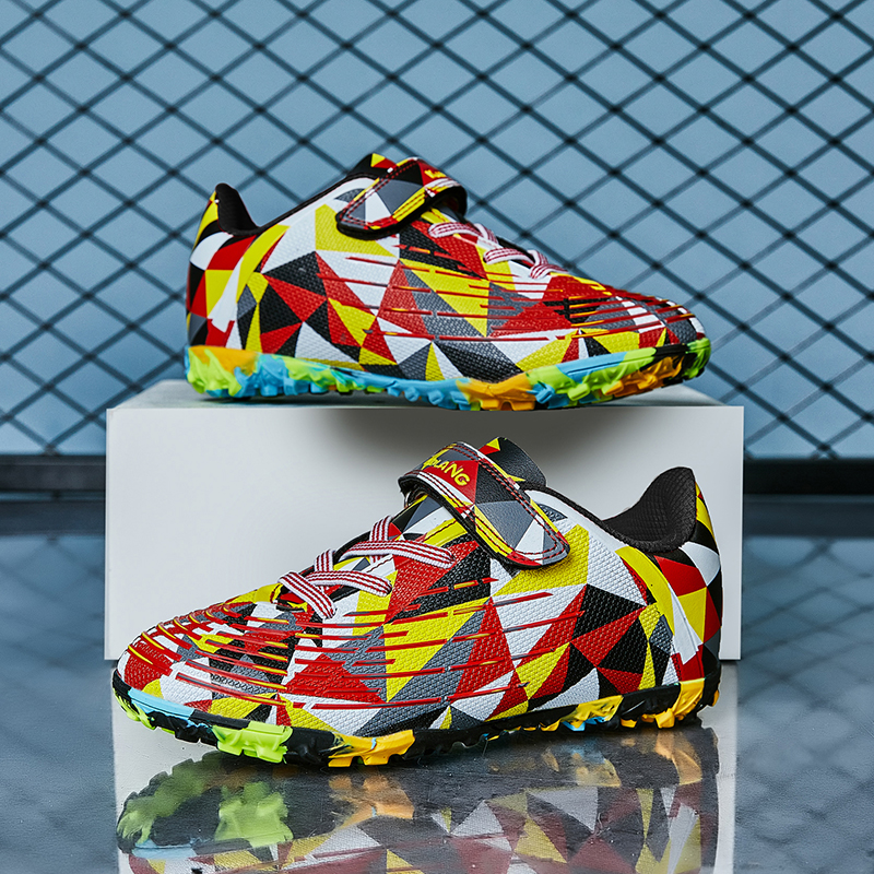 New Soccer Rotary Shoes for Kids Teenagers Boys Long Spikes Sneakers Children Soccer Cleats Football Shoes Zapatos De Futbol