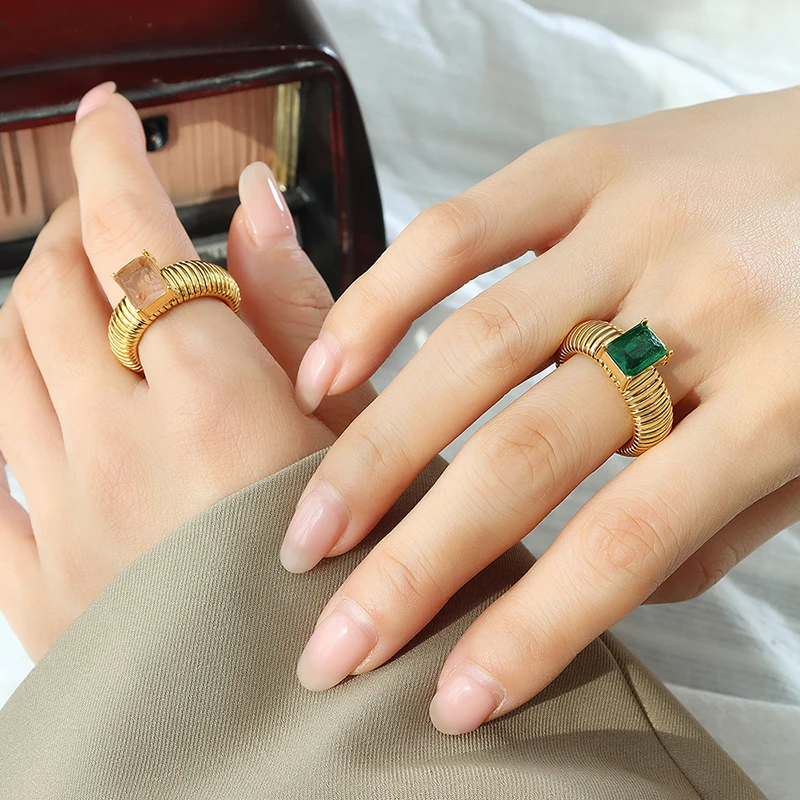 Inlaid with Glass Stone Ring Colorful Ring with Unique and Unique Design Ring Retro Unisex Personalized Handwear