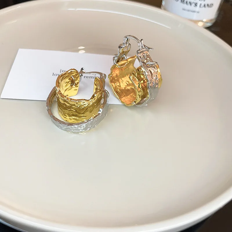 Korean Double-layer Metal Irregular Circle Hoop Earrings Light 2025 Personality new Temperament Earring for Women Party Jewelry