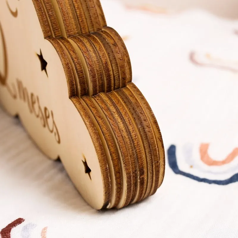 8pc Spanish Milestone Card for Newborn Cute Cloud Photography Props Wooden Baby Accessories Month Cards Sticker Newborn Gifts
