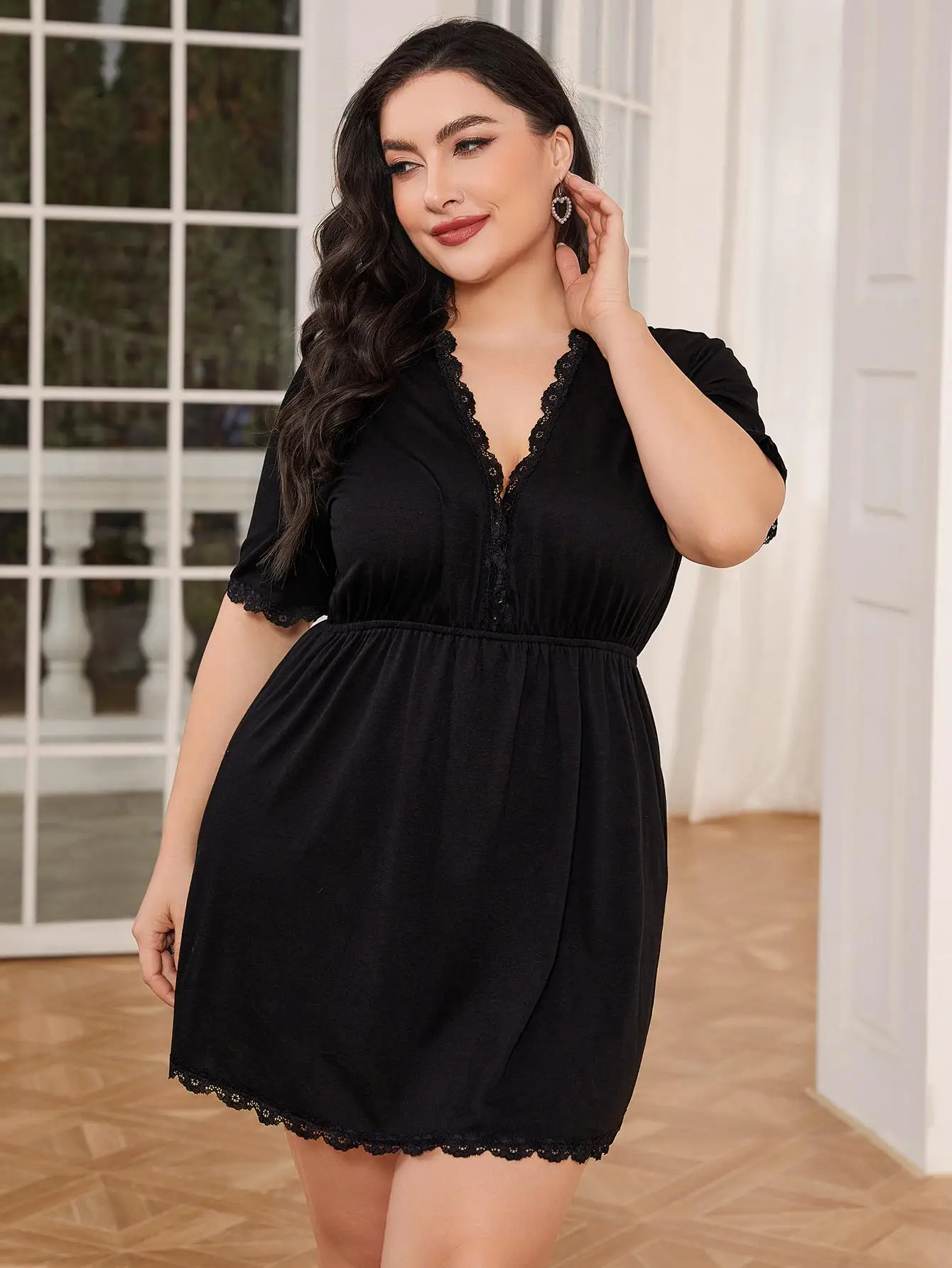 Plus Size Women Nightgowns Deep V Neck Sexy Sleepwear Short Sleeves Hem Homwear Elastic Waist Nighty Nightwear Loungwear Dress