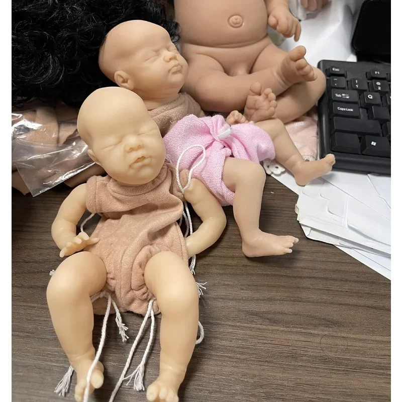 9" Inches Mini Bebe Reborn Kit Wee Patience Reborn Baby Vinyl Doll Kit Unpainted Doll Parts DIY Blank Reborn Doll Kit