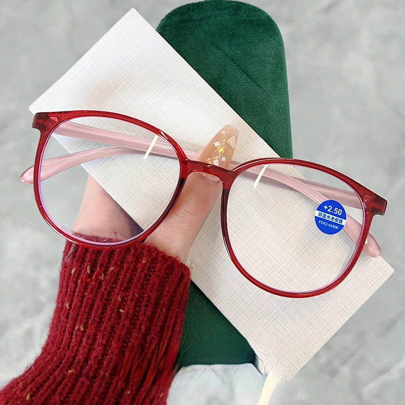 HD Full Resin Women Frame Presbyopic Glasses Ultra Light Anti Blue Light Reading Glasses Anti Fatigue Presbyopic Glasses smile