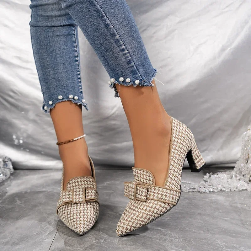 2025 new Fashion Retro Plaid Soft Leather High Heels Spring Pointed Toe Thick Heel Women's Shoes Pumps b3f8