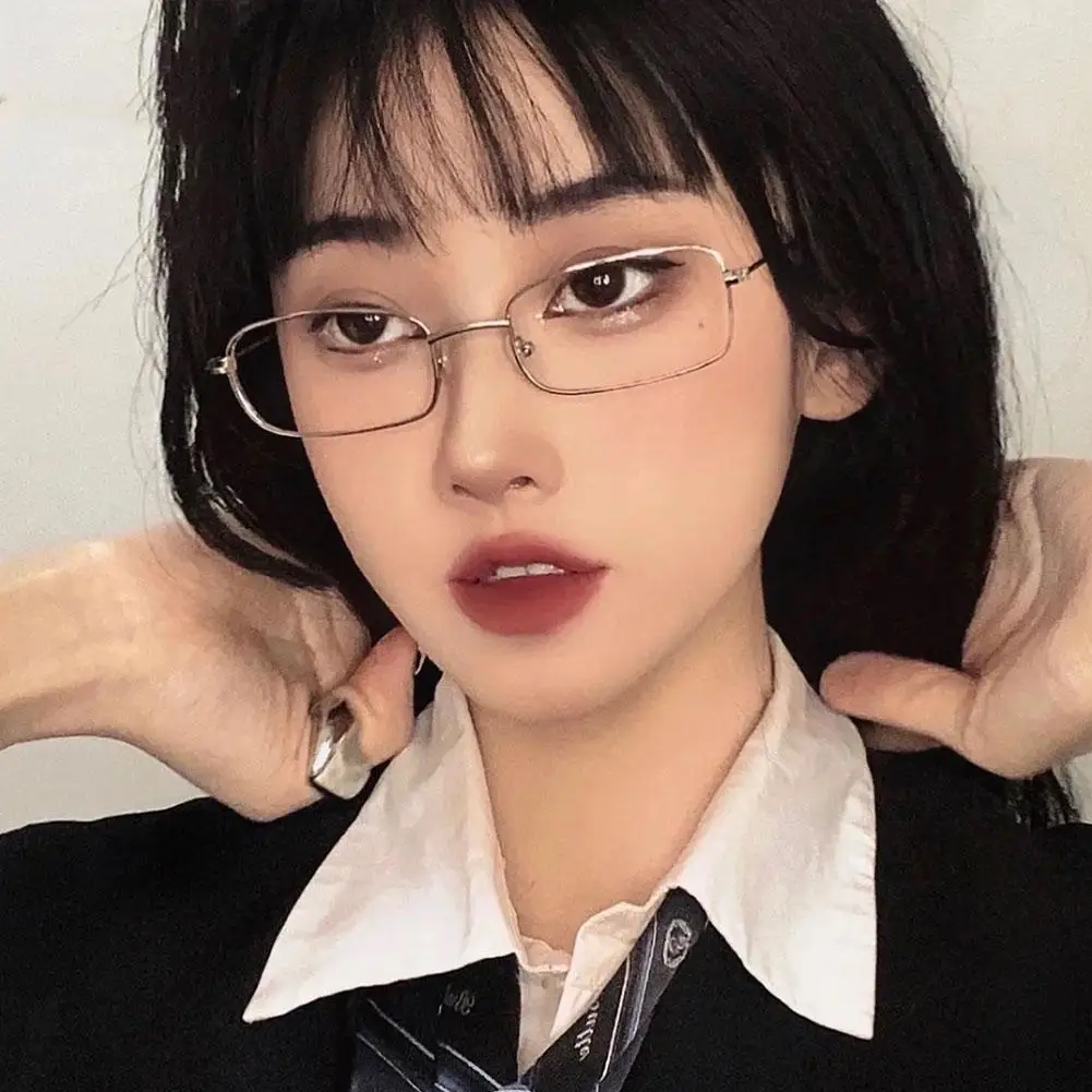Small Square Alloy Frame Glasses Retro Reading Glasses Anti Blue Light Presbyopic Glasses Women Men Metal Clear Lens Glasses