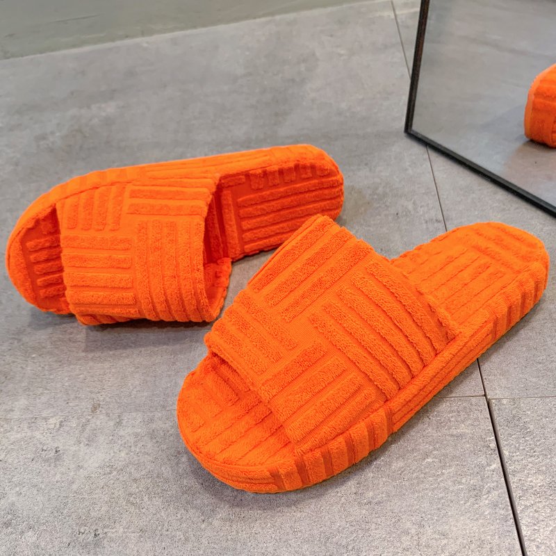 2022 Women New Luxury One-word Thick-soled Warm Furry Women's Shoes Embossed Cotton Drag Outdoor All-match Casual Slippers