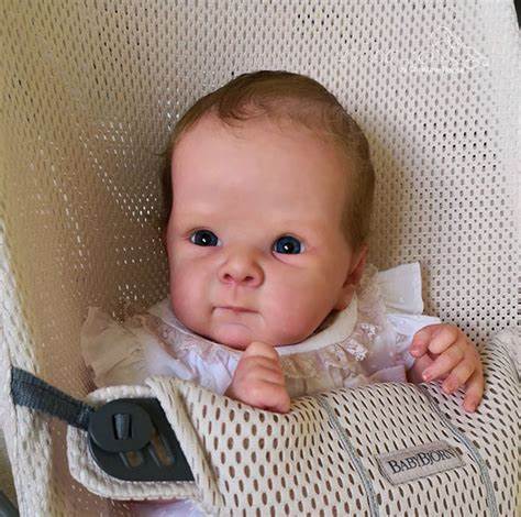 NPK 18inch Reborn Doll Kit Bettie Lifelike Unfinished Unpainted Fresh Color Blank Doll Kit with cloth Body