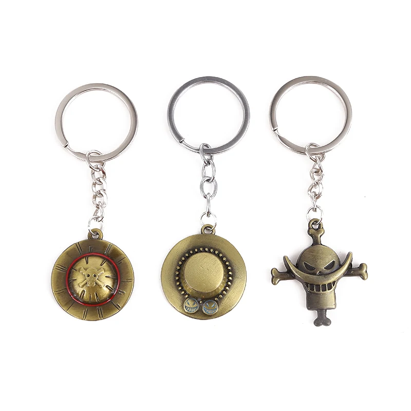 Anime 2025 One Piece Keychains Vintage Antique Bronze Plated new Edward Newgate Whitebeard Pendant Keyring Gifts for Christmas