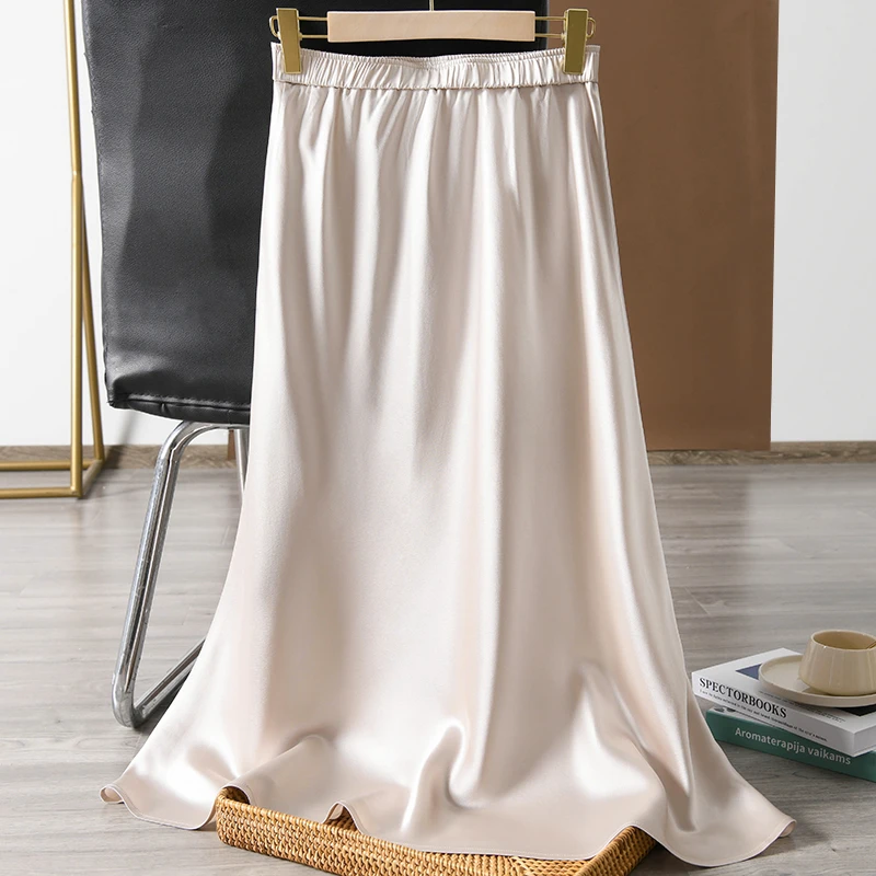 Glossy Acetic Acid Satin Skirt Women's 2023 Spring Autumn New Mid Length Elegant Mature Series Dropped Slim A-line Skirt 6XL smile